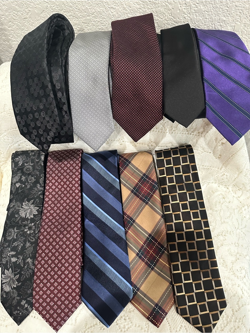 Lot of 10 men’s ties
designer ties skinny smaller various brands